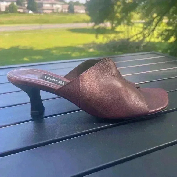 Van Eli Leather Burgundy Low Heel Sandals Size 9.5 - Picture 4 of 7